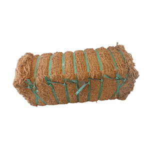 Filet en fibre de coco haute résistance pour le renforcement des pentes et le contrôle de la perte de sol en surface pendant les saisons pluvieuses - Product Image 1