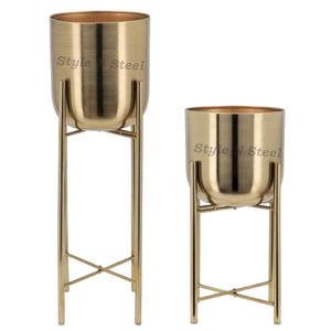 Support de jardinière d'extérieur polyvalent classique et moderne en fer thermolaqué durable avec drainage pour la décoration de la maison et du jardin - Product Image 2