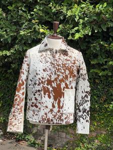 Veste en cuir véritable de vache à poils pour homme, marron et blanc, imprimé vache, style western ranch, faite à la main, OEM ODM, vente en gros, veste unisexe - Product Image 1