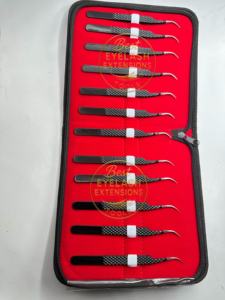 Pinza Profesional para Extensión de Pestañas con Punta de Fibra, Recubrimiento de Polvo Negro Brillante, Acero Inoxidable, Agarre de Diamante, Instrumento de Belleza - Product Image 2
