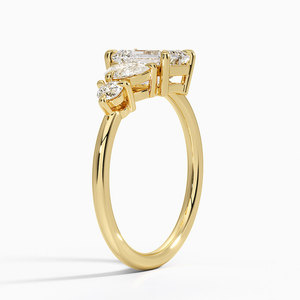 Bague romantique dorée avec pierre scintillante style diamant, élégante, pour fiançailles, mariage, cadeau de bijoux - Product Image 1