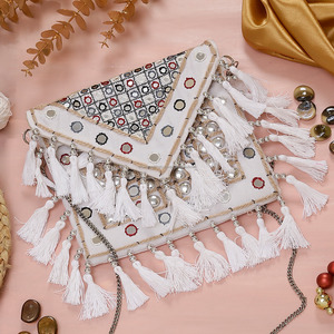 Sac pochette Boho sac à main en cuir brodé Vintage bandoulière épaule tissé à la main sac de soirée pour mariage PAR ARTISANAT DE LUXE - Product Image 4