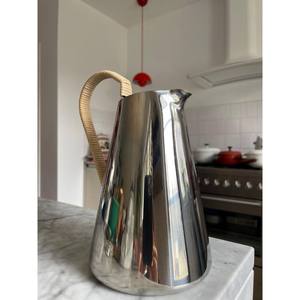 Stainless Steel Mirror Finish Pitcher with <b>Wrapped</b> Handle Modern Water Jug Tea Coffee Serving Carafe for <b>Kitchen</b> - Product Image 3