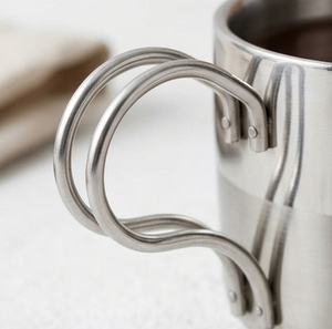 Juego de Taza y Platillo de Acero Inoxidable con Asa, Taza de Café Metálica Minimalista para Camping, Hogar y Hotel - Product Image 2
