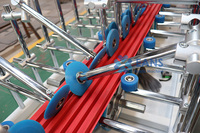 Machine de laminage à chaud PUR pour profilés de fenêtres et de portes en WPC, UPVC, PVC, persiennes, panneaux muraux