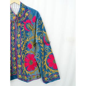 Blazer en velours matelassé brodé à la main, écologique, motif floral, col rond, doublure en coton, veste à manches longues, style bohème - Product Image 2