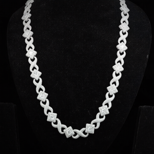 Cadena Infinity Link con Diamante Moissanite Corte Princesa VVS, Plata de Ley 925 con Baño de Rodio, Cadena Unisex para Fiestas - Product Image 2