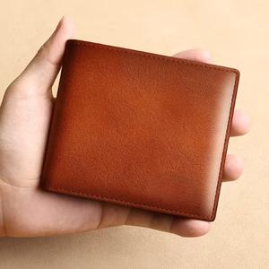 Cartera de Cuero Genuino |   Tarjetero y Porta Licencia de Conducir Unisex de Estilo Corto con Capa Superior Color Café, Estilo Vintage, Forro - Product Image 6