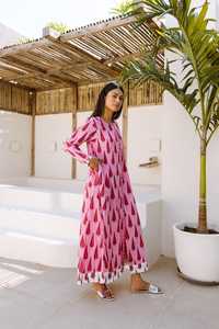 Vestido Largo de Verano Casual con Estampado Floral Rosa, Cintura Natural, Manga Larga, Corte Holgado y Estilo Romántico - Product Image 4