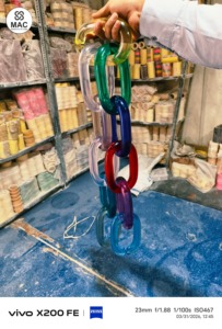 Decoración del hogar: Eslabones de cadena de resina personalizables de gran tamaño y colores claros, eslabones grandes de resina multicolor disponibles. - Product Image 4