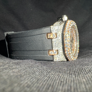 Montre de luxe pour homme Hip Hop Bus Square Case avec accents de diamants, cadran glacé, lunette en acier inoxydable, mouvement à quartz, étanche - Product Image 1