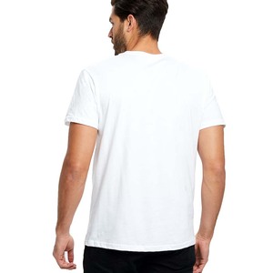 T-shirts pour hommes en coton 100% à manches courtes, coupe ajustée, personnalisables en gros - Product Image 1