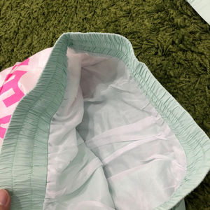 Ensemble coupe-vent en nylon personnalisé pour homme avec logo, veste zippée et short, motif uni, deux pièces pour l'automne - Product Image 6