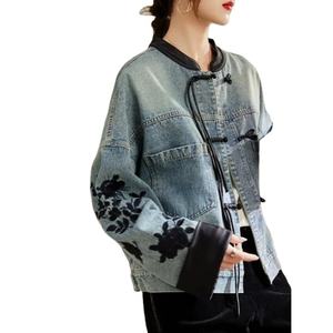 Chaqueta vaquera con cuello mandarín y cadena con cuentas de diamantes estampados para mujer, cárdigan de vaquero de invierno transpirable ecológico - Product Image 4