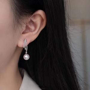 Boucles d'oreilles en perles d'eau douce de style français, luxe léger, tendance, rondes, légèrement imparfaites, bijoux - Product Image 1