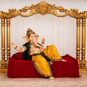 Magnifique balançoire de mariage gujaratienne avec Ganesha, Jhula design pour la décoration de mariage, configuration de Mandap Jhula avec Ganpati New York - Product Image 4