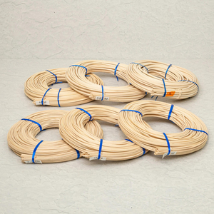 Bobina de ratán blanqueado y sin blanquear a precio económico, materiales de tejido de caña redonda natural. - Product Image 3