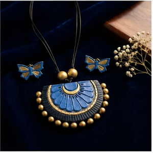 Collier en résine d'art populaire avec pendentif éventail bleu et boucles d'oreilles papillon, cadeau sur le thème des fêtes - Product Image 5