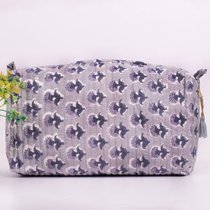 Bolsa de Maquillaje Colgante Acolchada de Algodón Orgánico con Estampado Floral, Cierre de Cremallera, Ecológica, Reutilizable, Ligera y Portátil - Product Image 3