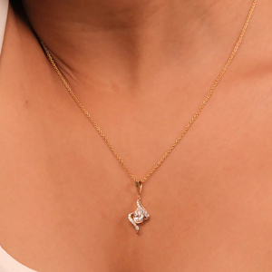 Collier pendentif de luxe pour femme plaqué or 18 carats avec diamant taille poire, chaîne maille forçat, bijoux fins style fiançailles - Product Image 4