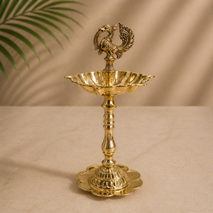 Pulvérisateur d'eau de rose Gulab Pasi en laiton artisanal, flacon traditionnel pour attar, distributeur de parfum décoratif en laiton - Product Image 3