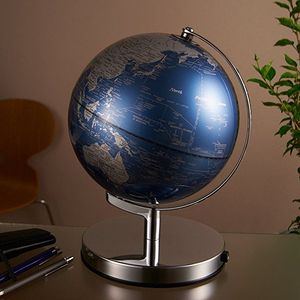 Globe terrestre décoratif nautique de luxe en or rose métallisé et bleu marine pour bureau de direction, bibliothèque et salon - Product Image 2