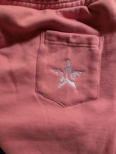 Conjunto deportivo de algodón French Terry con sudadera con capucha rosa con cremallera y pantalones anchos - Product Image 4