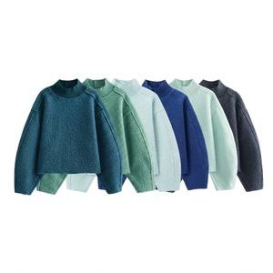 Pull en tricot à col roulé surdimensionné pour femme, couleur unie, épaules tombantes, manches longues, pull chaud en acrylique pour l'automne - Product Image 1