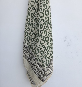 Womens Cotton <b>Beach</b> Sarong <b>Wrap</b> Indian Hand Block Printed Pareo Floral Bohemian Cover Up Scarf Floral <b>Beach</b> <b>Wrap</b> Scarf Handmade - Product Image 5