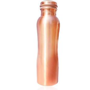 ภาชนะทองแดงขัดเงาขายส่ง - ภาชนะสำหรับดื่มแบบอายุรเวทโบราณพร้อมลวดลายสวยงาม - Product Image 4