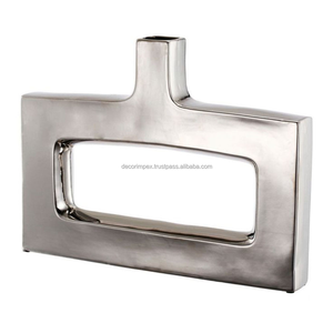 Vases géométriques en métal aluminium coulé plaqué or pour la décoration intérieure de fleurs Vases de présentation de fleurs - Product Image 2