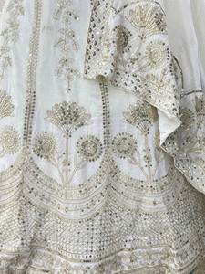 Tela Chinon de Alta Calidad, Estilo Tradicional Indio-Pakistaní, Resistente a las Arrugas, Protección Solar, Color Blanco para Bodas - Product Image 6
