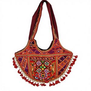 กระเป๋าสะพายไหล่ปักลายโบราณทำมือสไตล์ชนเผ่าโบฮีเมียนยิปซี - Product Image 1