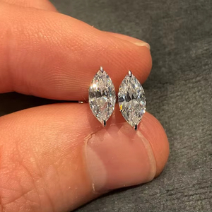 Elegantes Pendientes de Diamantes Cultivados en Laboratorio con Corte Marquesa de 1.5 CT, Chapados en Oro de 18K, Clásicos, Elegantes y de Lujo para Boda - Product Image 1