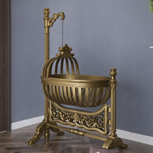 Cuna de madera tradicional estilo antiguo para la ceremonia Namkaran, decoración para la cuna del bebé. Compre una cuna dorada premium para la ceremonia Namkaran. - Product Image 4