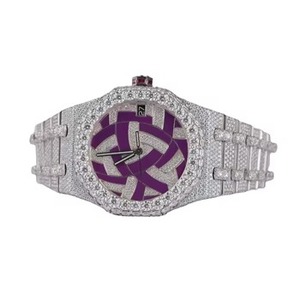 Reloj de Lujo para Mujer con Diamantes, Esfera Morada, Correa de Acero Inoxidable, Movimiento de Cuarzo Analógico, Cierre de Mariposa, 38 mm - Product Image 2