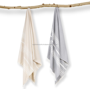 Toallas de Playa VIP de Lujo Súper Suaves de 250 GSM al por Mayor |   Toallas de Piscina Personalizadas para Hotel, Altamente Absorbentes |   Proveedor Mayorista OEM ODM - Product Image 1