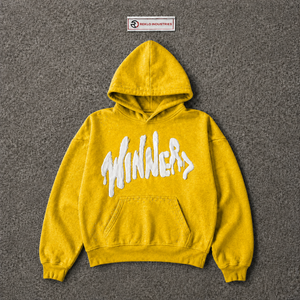 Sudadera con Capucha Amarilla con Gráficos y Letras Blancas en Grafiti, Sudadera Oversize Texturizada de Estilo Urbano Informal - Product Image 5