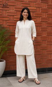 Ensemble coordonné ethnique en coton bleu pour femmes, tenue indienne pakistanaise, coupe régulière pour le bureau et les occasions décontractées quotidiennes - Product Image 2