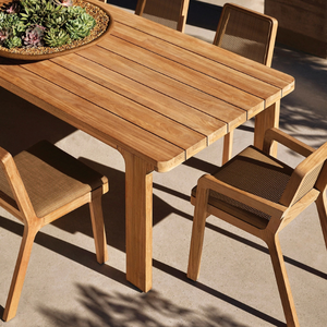 Mesa de comedor para exteriores duradera y de buena calidad con patas resistentes, diseño moderno fabricada con madera de teca seleccionada. - Product Image 6