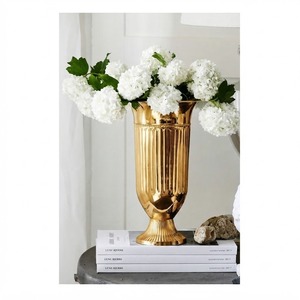 Vase à fleurs décoratif en métal pour décoration intérieure de luxe, centre de table, chambre, salle à manger, décoration de mariage - Product Image 3