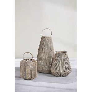 Lámpara de Yute y Hierro con Acabado Antiguo de Alta Demanda para Decoración Tradicional o Eventos Culturales, Disponible a Precio de Exportación - Product Image 1