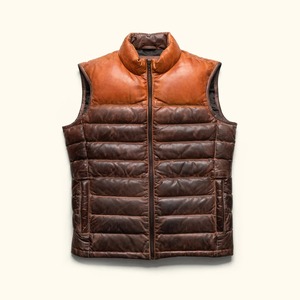 Gilet en cuir matelassé Bridger pour homme – Veste sans manches isolante de qualité supérieure pour l'hiver - Product Image 1