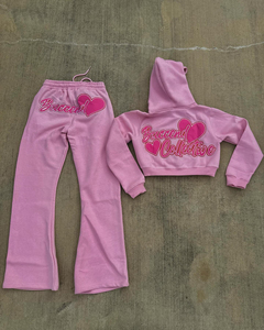 Ensemble de survêtement personnalisé en coton brodé, coupe droite, avec sweat à capuche court et pantalon évasé, orné de strass, pour femme - Product Image 2