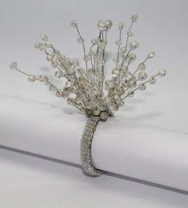 Anneaux de serviette de mariage écologiques en cristal barbu, forme ronde, blanc - Product Image 1