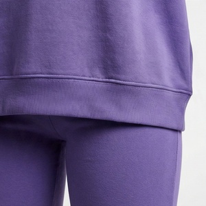 Conjunto de Sudadera de 2 Piezas para Mujer con Estampado Abstracto, Corte Holgado, Estilo Casual, Pantalones Cortos por Encima de la Rodilla, Material de Felpa, Diseño Digital - Product Image 5