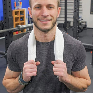 Toalla de microfibra con diseño ligero de gran tamaño, suave, absorbente y fácil de transportar para uso en exteriores - Product Image 5