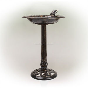 Bain d'oiseaux classique en métal, décoration de jardin extérieure, style vintage, bassin sur piédestal, durable, résistant aux intempéries, design élégant pour oiseaux - Product Image 5