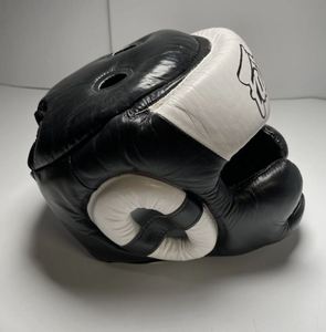 Protector de Cabeza de Doble Visera para MMA y Muay Thai, de Cuero Duradero de Alta Calidad, con Cierre de Gancho y Bucle, 7 Ventilaciones para Entrenamiento - Product Image 2