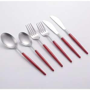 Ensemble de couverts à manche rouge, élégants en acier inoxydable, parfaits pour la table à manger, les mariages, les fêtes et la décoration de table. - Product Image 1